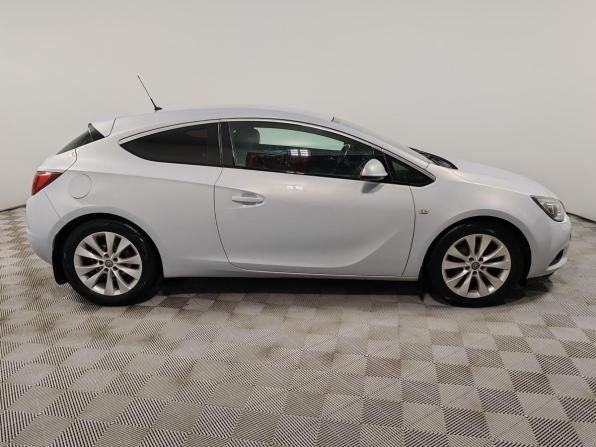 Opel Astra J Рестайлинг с пробегом 2011 года, цена 879 000 рублей, 173132 км, хэтчбек, Автокод Объявления