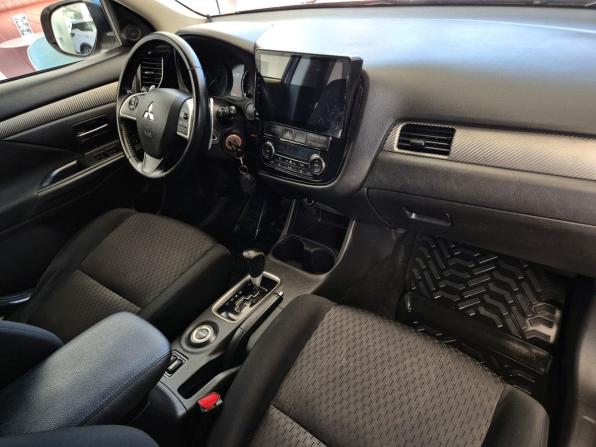 Mitsubishi Outlander III с пробегом 2012 года, цена 1 099 000 рублей, 255159 км, внедорожник, Автокод Объявления