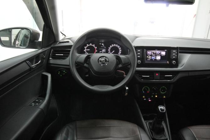 Skoda Rapid II с пробегом 2020 года, цена 1 350 000 рублей, 160827 км, лифтбек, Автокод Объявления