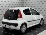 Peugeot 107 I Рестайлинг Красноярск  - изображение 16