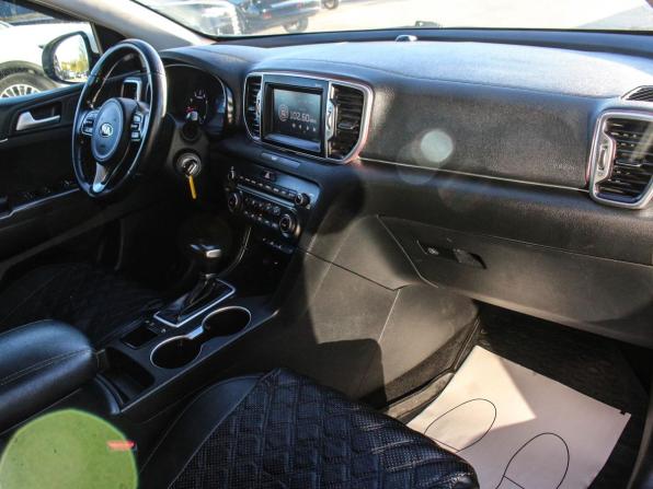 Kia Sportage IV с пробегом 2018 года, цена 1 840 000 рублей, 122480 км, внедорожник, Автокод Объявления