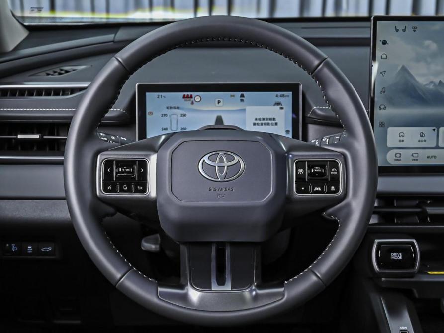 Toyota RAV4 VI (XA60) Ставрополь  - изображение 14