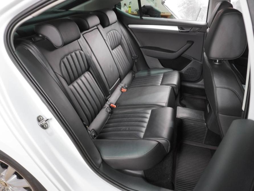 Skoda Superb III Воронеж  - изображение 8