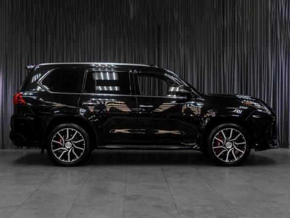 Lexus LX III Рестайлинг 2 с пробегом 2019 года, цена 10 600 000 рублей, 129800 км, внедорожник, Автокод Объявления