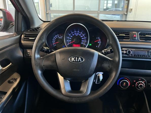Kia Rio III с пробегом 2013 года, цена 799 000 рублей, 131524 км, седан, Автокод Объявления