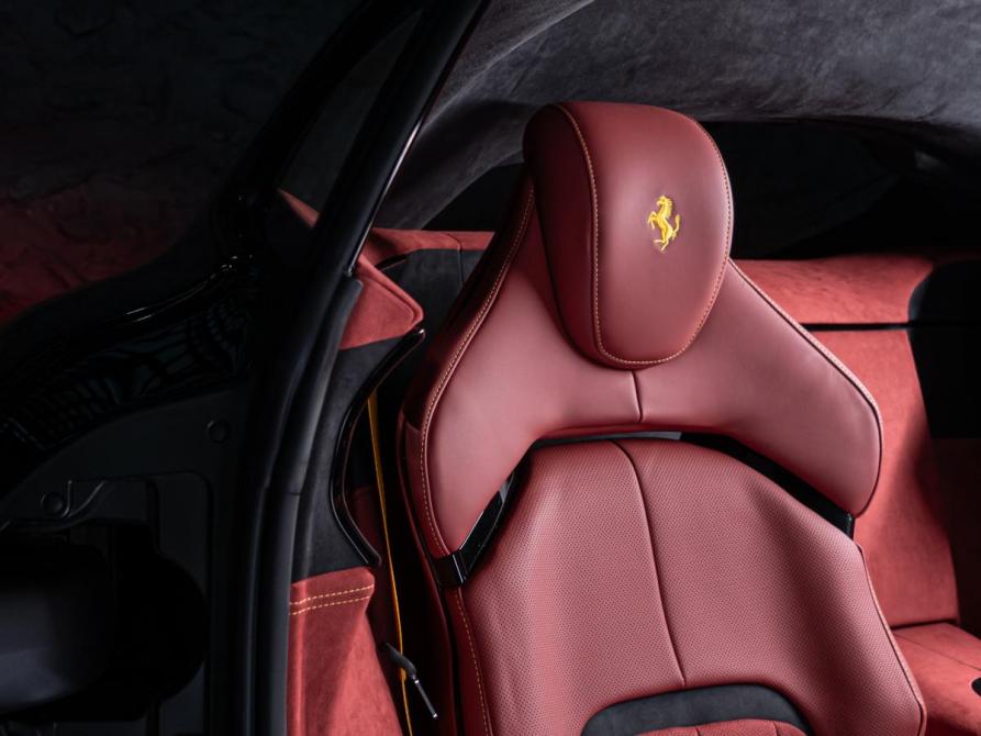 Ferrari Purosangue Москва  - изображение 32