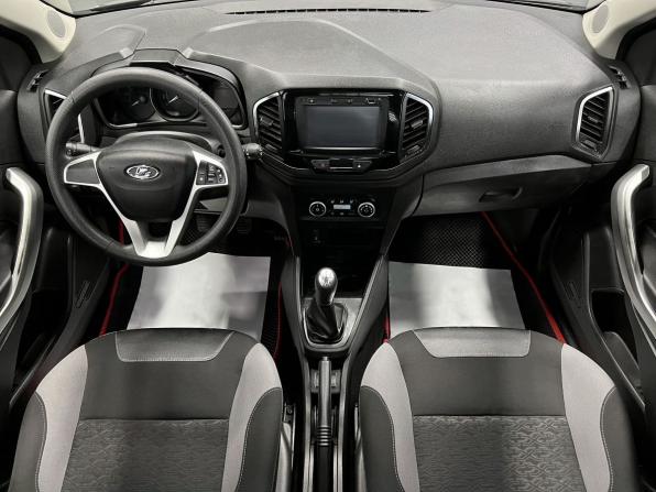 Lada (ВАЗ) XRAY I с пробегом 2019 года, цена 840 000 рублей, 98125 км, хэтчбек, Автокод Объявления