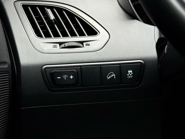 Hyundai ix35 I Рестайлинг с пробегом 2014 года, цена 1 519 000 рублей, 146292 км, внедорожник, Автокод Объявления