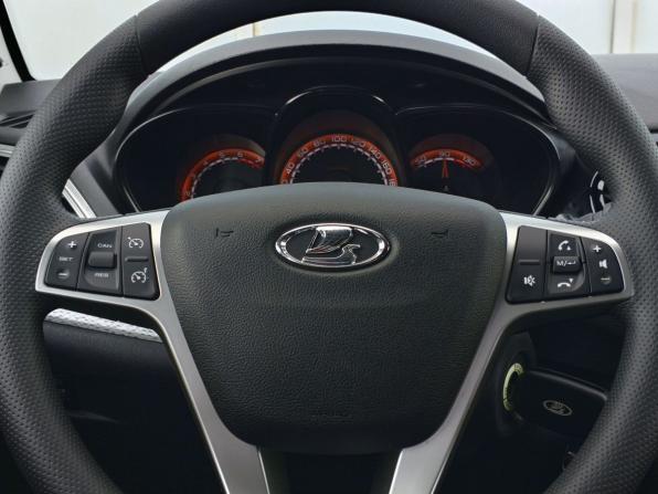 Lada (ВАЗ) Vesta I с пробегом 2019 года, цена 999 000 рублей, 117755 км, универсал, Автокод Объявления