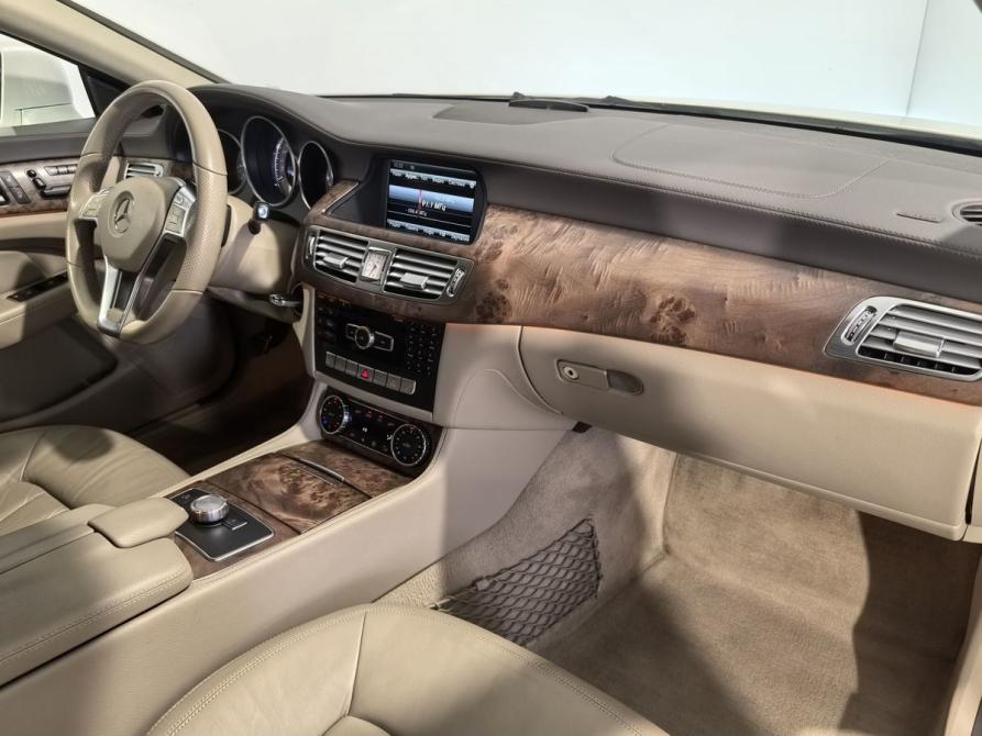 Mercedes-Benz CLS II (C218) Санкт-Петербург  - изображение 11
