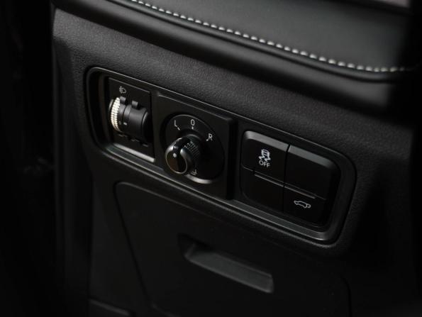 JAC JS6 с пробегом 2023 года, цена 1 799 000 рублей, 46754 км, внедорожник, Автокод Объявления