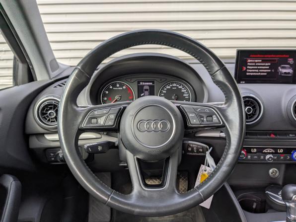 Audi A3 III (8V) Рестайлинг с пробегом 2017 года, цена 2 000 000 рублей, 103822 км, седан, Автокод Объявления