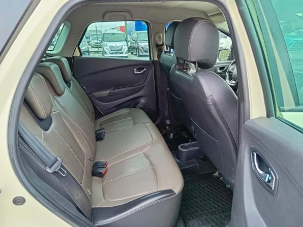 Renault Kaptur I с пробегом 2018 года, цена 1 529 000 рублей, 145114 км, внедорожник, Автокод Объявления