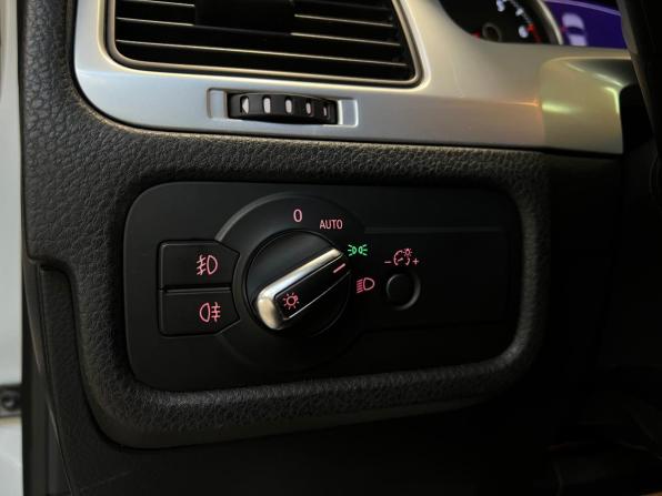 Volkswagen Touareg II с пробегом 2012 года, цена 2 160 000 рублей, 208771 км, внедорожник, Автокод Объявления