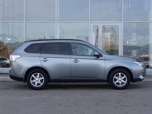 Mitsubishi Outlander III с пробегом 2012 года, цена 1 421 000 рублей, 247882 км, внедорожник, Автокод Объявления