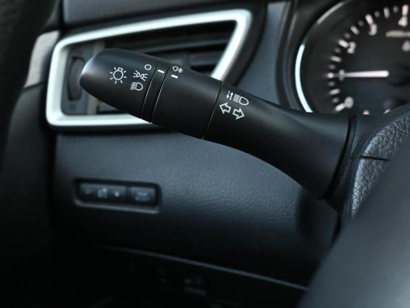 Nissan Qashqai II с пробегом 2015 года, цена 1 274 000 рублей, 208572 км, внедорожник, Автокод Объявления