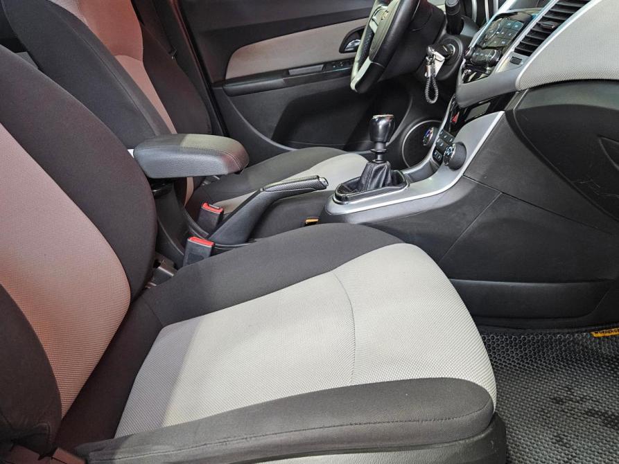 Chevrolet Cruze I Вологда  - изображение 13