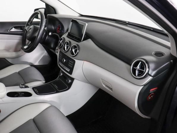 Mercedes-Benz B-Класс II (W246) Рестайлинг с пробегом 2017 года, цена 1 699 000 рублей, 100308 км, хэтчбек, Автокод Объявления