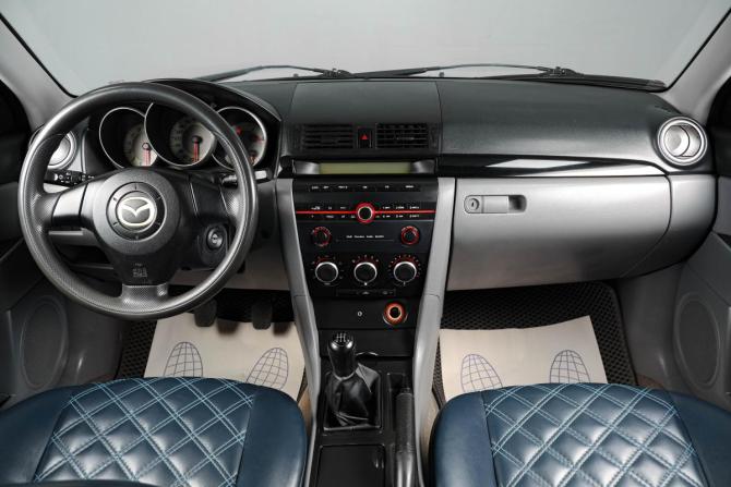 Mazda 3 I (BK) Рестайлинг с пробегом 2006 года, цена 849 000 рублей, 176591 км, седан, Автокод Объявления