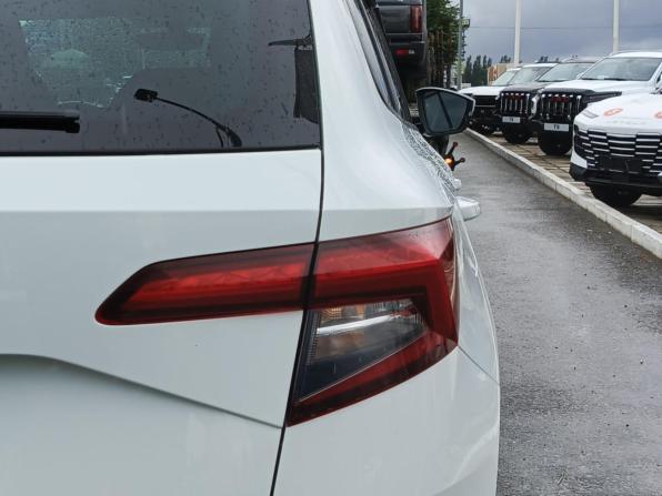 Skoda Karoq I с пробегом 2020 года, цена 2 350 000 рублей, 52207 км, внедорожник, Автокод Объявления