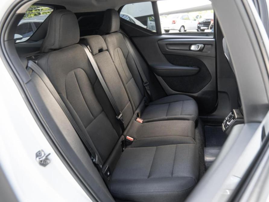 Volvo XC40 I Волгоград  - изображение 10