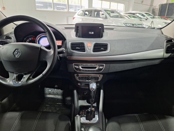 Renault Fluence I Рестайлинг с пробегом 2014 года, цена 1 100 000 рублей, 36837 км, седан, Автокод Объявления
