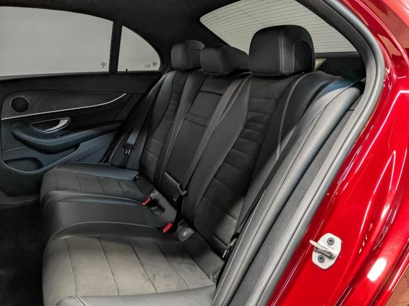 Mercedes-Benz E-Класс V (W213 S213 C238) Рестайлинг с пробегом 2021 года, цена 4 350 000 рублей, 73788 км, седан, Автокод Объявления