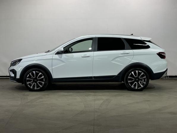 Lada (ВАЗ) Vesta I Рестайлинг (NG) с пробегом 2024 года, цена 1 446 000 рублей, 43506 км, универсал, Автокод Объявления
