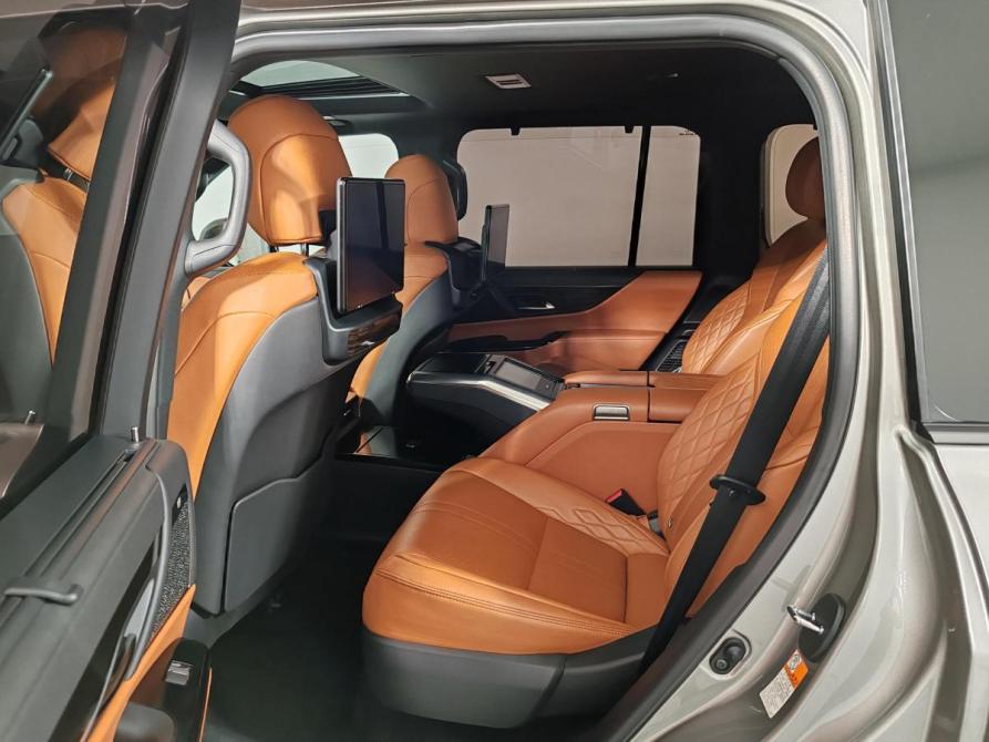 Lexus LX IV Москва  - изображение 12
