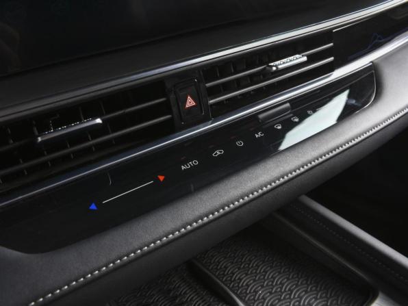 Chery Arrizo 8 с пробегом 2023 года, цена 2 240 000 рублей, 14728 км, седан, Автокод Объявления