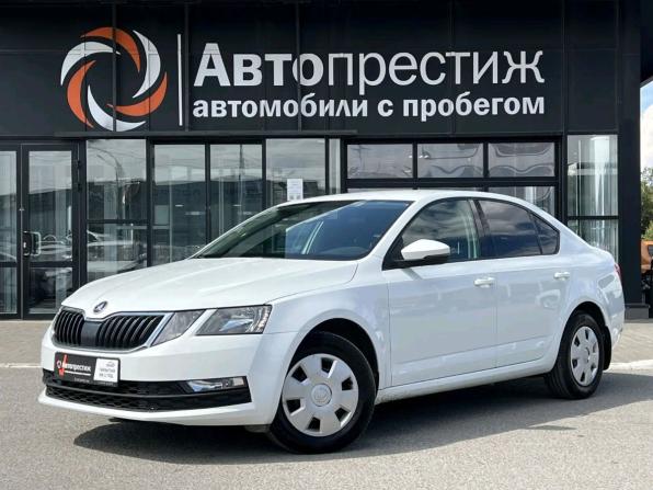 Skoda Octavia III (A7) Рестайлинг с пробегом 2018 года, цена 1 639 000 рублей, 81968 км, лифтбек, Автокод Объявления