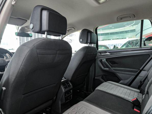 Volkswagen Tiguan II Рестайлинг с пробегом 2020 года, цена 2 630 000 рублей, 98765 км, внедорожник, Автокод Объявления