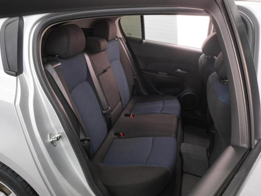 Chevrolet Cruze I Рестайлинг Воронеж  - изображение 7
