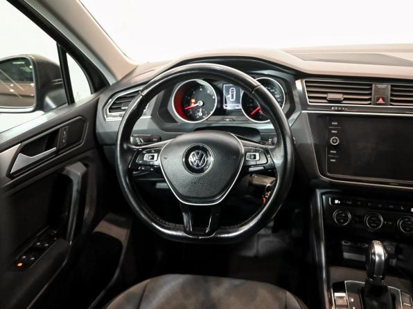 Volkswagen Tiguan II с пробегом 2019 года, цена 2 500 000 рублей, 112950 км, внедорожник, Автокод Объявления