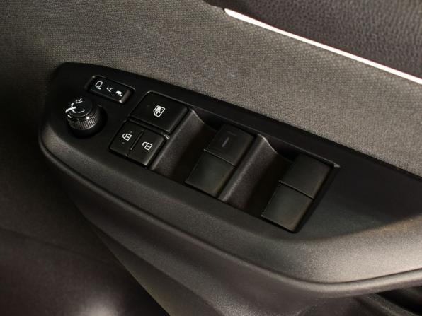 Toyota Yaris IV с пробегом 2021 года, цена 1 085 995 рублей, 95537 км, хэтчбек, Автокод Объявления