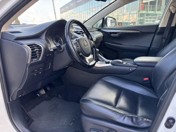 Lexus NX I с пробегом 2015 года, цена 2 425 000 рублей, 173124 км, внедорожник, Автокод Объявления