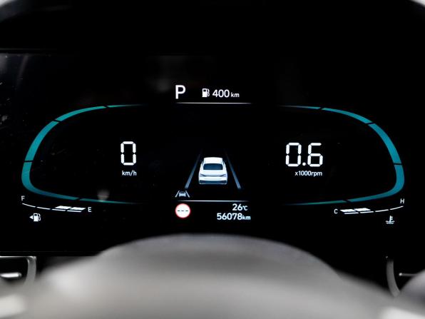 Hyundai Elantra VII (CN7) Рестайлинг с пробегом 2023 года, цена 1 950 500 рублей, 56078 км, седан, Автокод Объявления