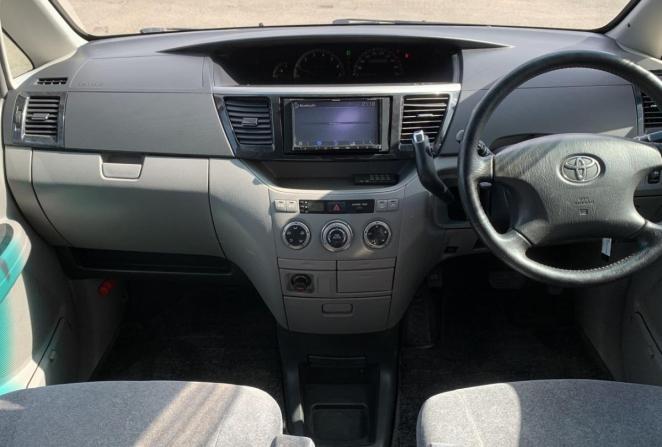 Toyota Voxy I (R60) с пробегом 2001 года, цена 840 000 рублей, 374359 км, компактвэн, Автокод Объявления