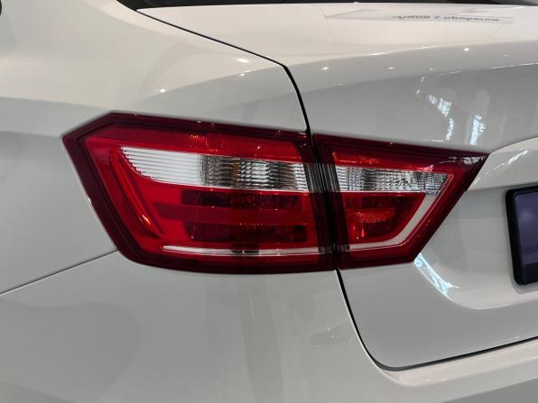 Lada (ВАЗ) Vesta I с пробегом 2019 года, цена 915 000 рублей, 71000 км, седан, Автокод Объявления