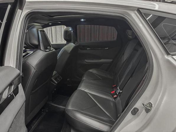 Changan UNI-V I с пробегом 2023 года, цена 2 390 000 рублей, 22700 км, лифтбек, Автокод Объявления