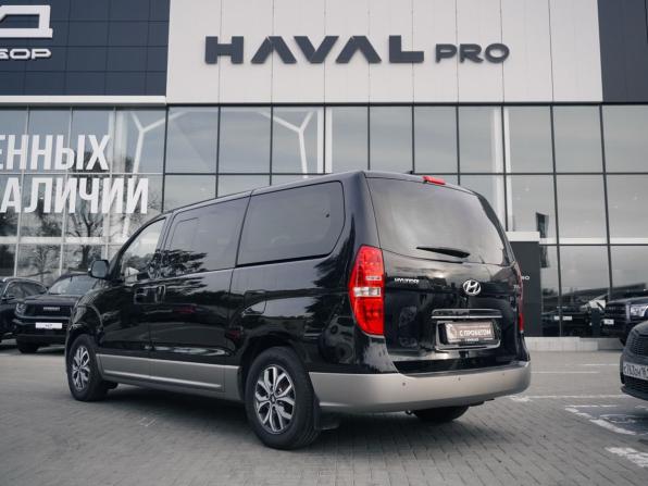 Hyundai H-1 II Рестайлинг 2 с пробегом 2019 года, цена 3 370 000 рублей, 164469 км, минивэн, Автокод Объявления