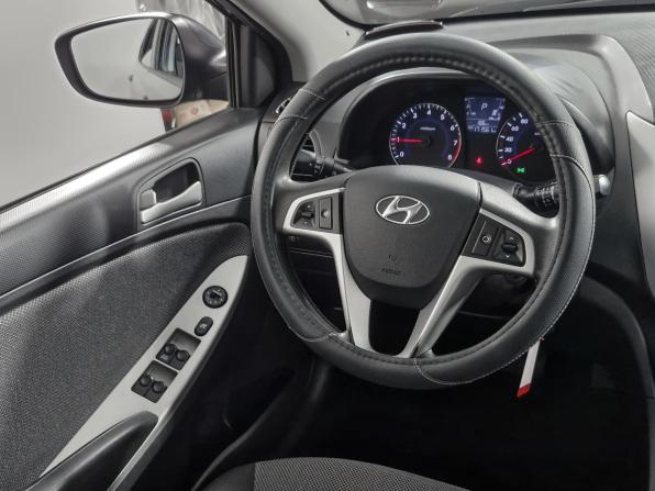 Hyundai Solaris I с пробегом 2011 года, цена 639 000 рублей, 171561 км, хэтчбек, Автокод Объявления
