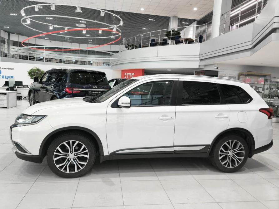 Mitsubishi Outlander III Рестайлинг 2 Казань  - изображение 10
