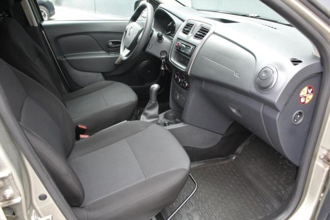 Renault Sandero II с пробегом 2015 года, цена 825 000 рублей, 142860 км, хэтчбек, Автокод Объявления