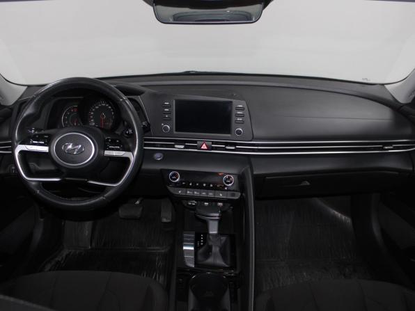 Hyundai Elantra VII (CN7) с пробегом 2021 года, цена 2 469 900 рублей, 39771 км, седан, Автокод Объявления