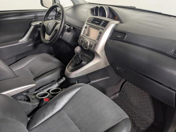 Toyota Verso I с пробегом 2011 года, цена 1 070 500 рублей, 253000 км, компактвэн, Автокод Объявления