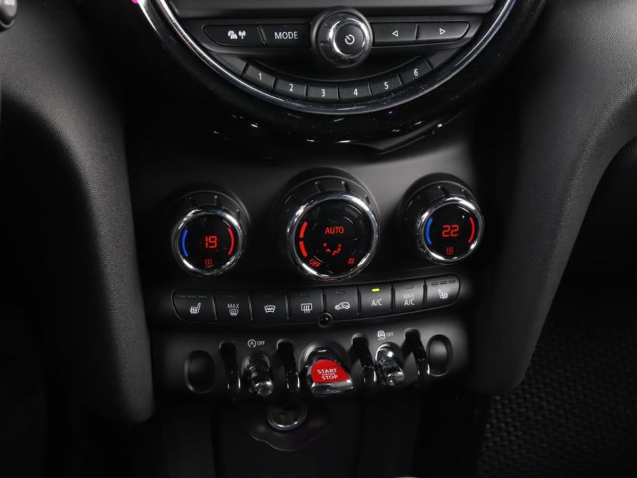 Mini Hatch III (F55/F56) Рестайлинг Москва  - изображение 17