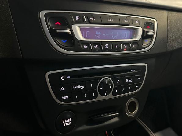 Renault Fluence I с пробегом 2011 года, цена 649 000 рублей, 222728 км, седан, Автокод Объявления