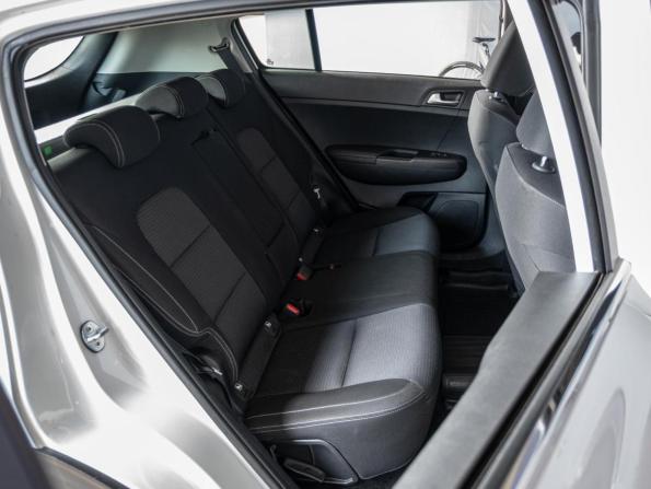 Kia Sportage IV Рестайлинг с пробегом 2019 года, цена 2 210 000 рублей, 119997 км, внедорожник, Автокод Объявления