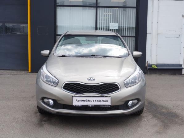 Kia Ceed II с пробегом 2012 года, цена 1 073 000 рублей, 185433 км, хэтчбек, Автокод Объявления
